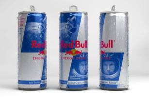 red-bull-hero-can-with-felix-baumgartners
